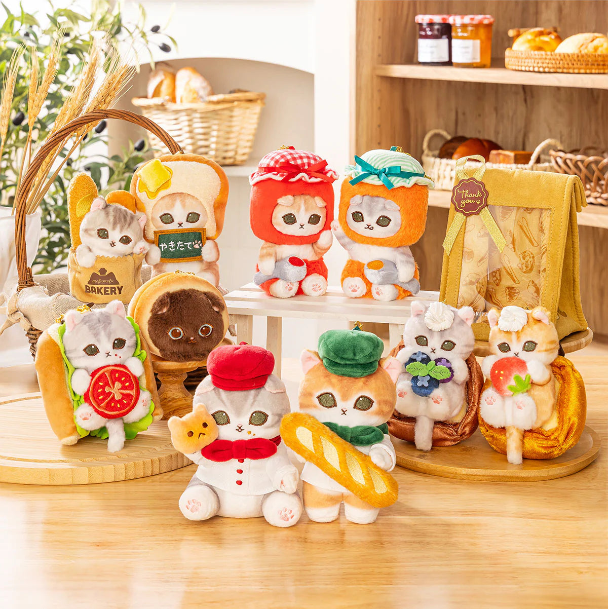 MOFUSAND | Mofumofu Bakery Cat Mascot Keychain Bag Charm 80x105x158mm (Chocolate Cornet Cat)