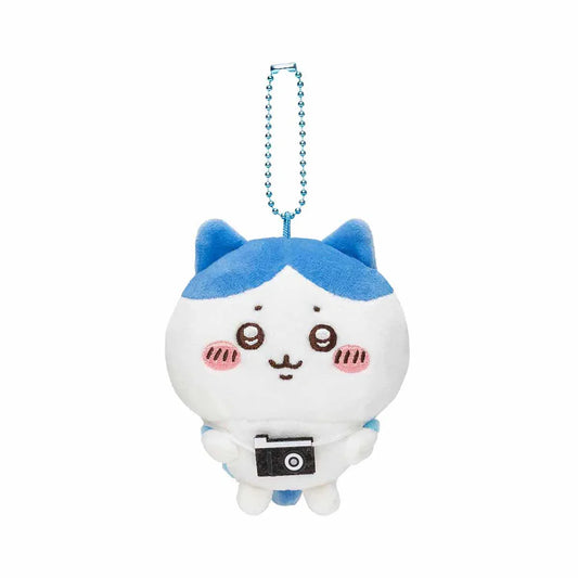Chiikawa | Mascot Holder Plush Keychain H135×W90×D55Mm 吉伊卡哇 小脚玩偶挂件/包挂/钥匙链(出游系列) Hachiware 八字喵/小八/小蓝