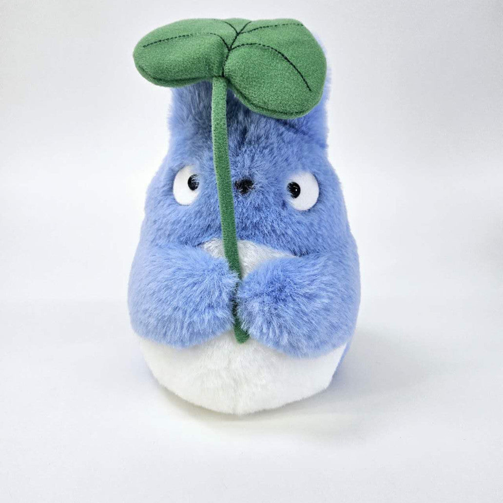 Studio Ghibli | Medium Totoro Holding A Leaf Plush Toy Plush Doll 130 x 180 x 160mm