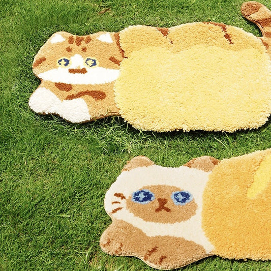 Mewjicat-Shaped Floor Rug (Bread) ///
