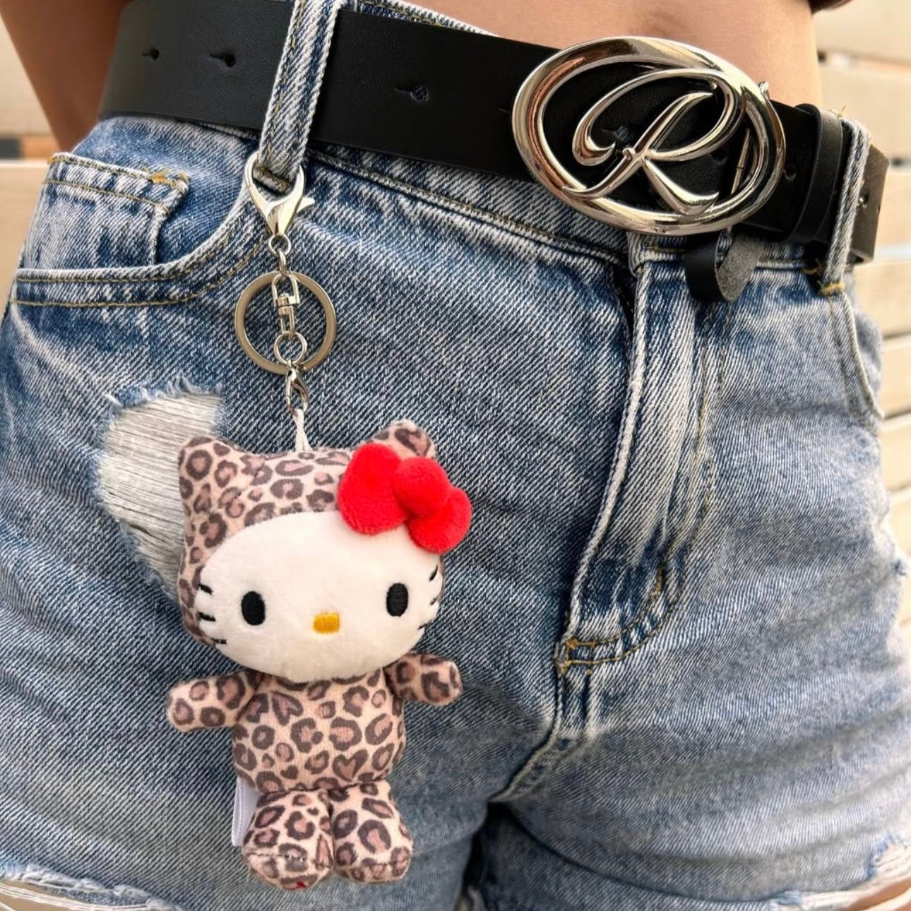 SANRIO x 10C REPIPI | Hello Kitty Mascot Fur Keychain Mascot Holder Bag Charm 100 x 55mm (Leopard)