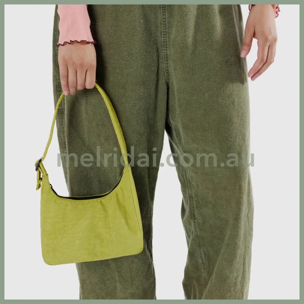 Baggu | Mini Nylon Shoulder Bag (Lemongrass) 超轻防水尼龙包 单肩包 腋下包 肩带可调节