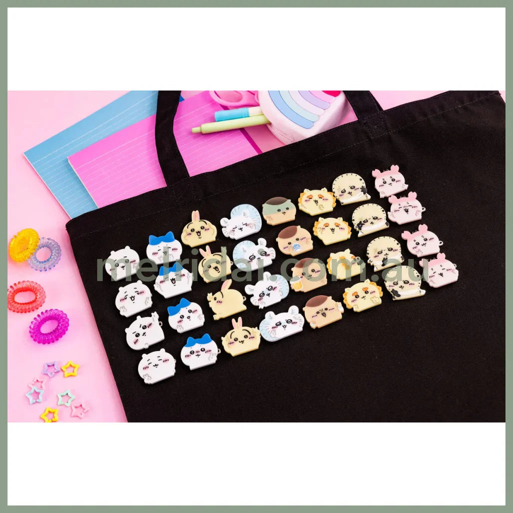 Chiikawa | 4 Set Acrylic Badge H40 X W40Mm (Hachiware)