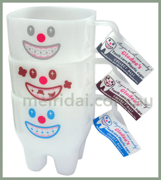 Gladee | Tooth Plastic Cup //
