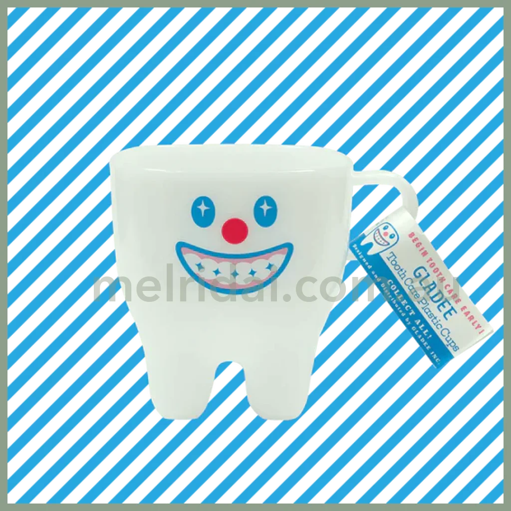 Gladee | Tooth Plastic Cup // Good/Shiny