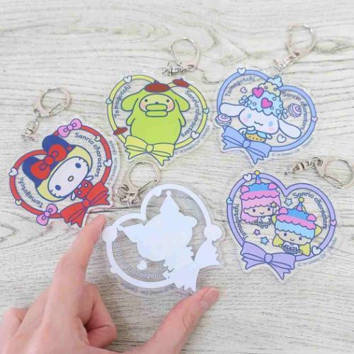 Sanrio × Tamagotchi | Acrylic Keychain 74×73×3mm (Cinnamoroll Heart)