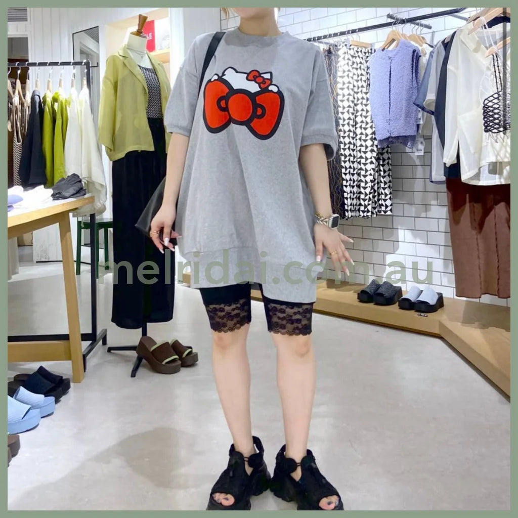 Lowrys Farm | Hello Kitty Big Pullover White F Size (Length 79Cm)