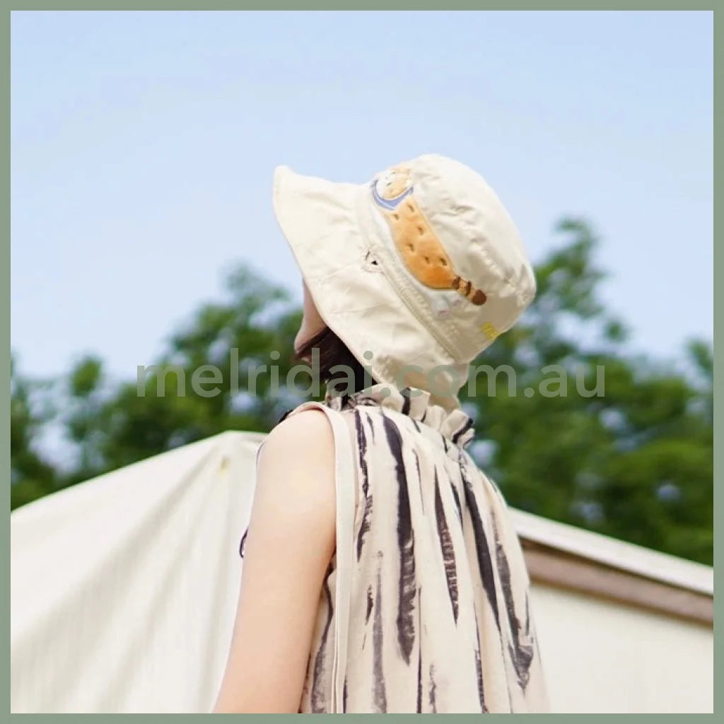 Mewji Bucket Hat (Wh)