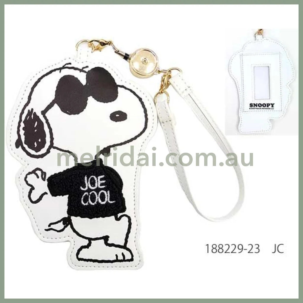 Peanuts | Snoopy Die-Cut Pass Case With Reel Commuter Ic Card // Joe Cool