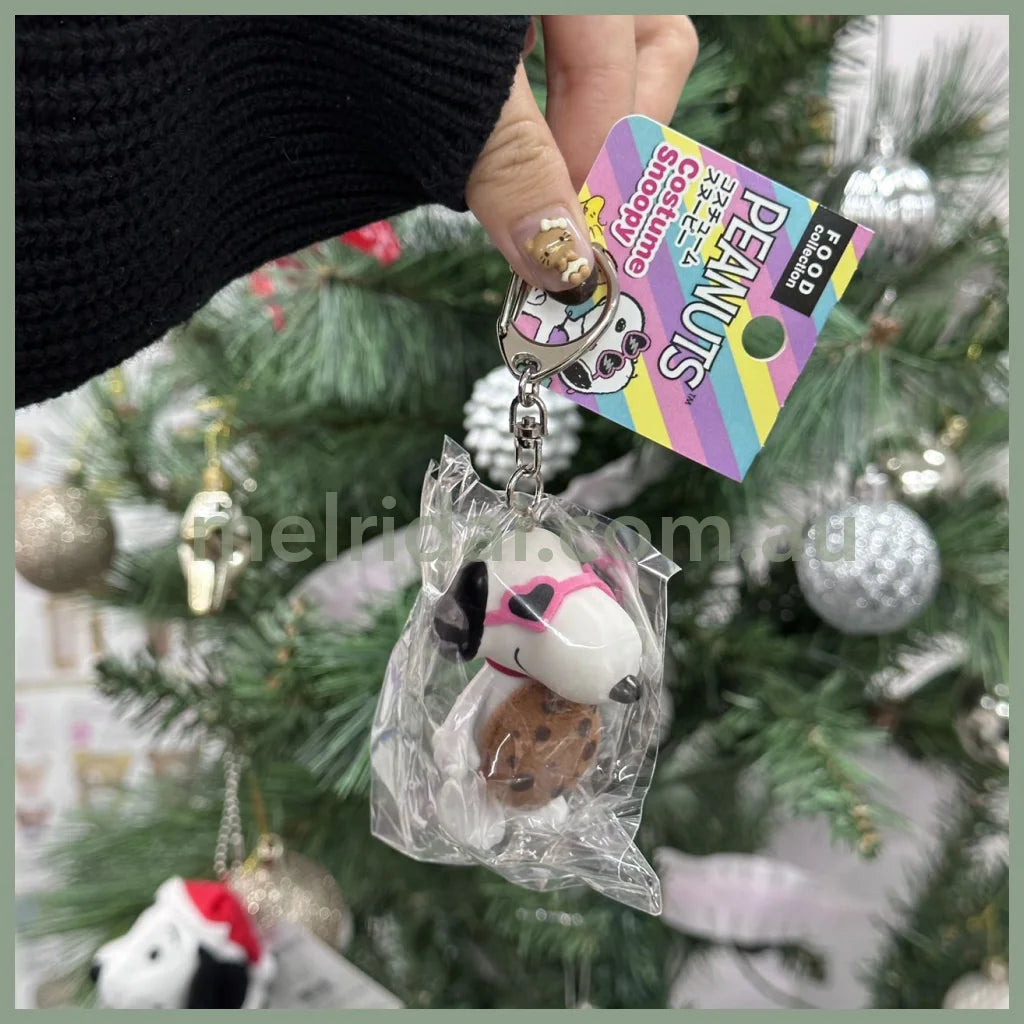 Peanuts | Snoopy Keychain 6.0Cm X 3.3Cm 4.2Cm (Cookie)