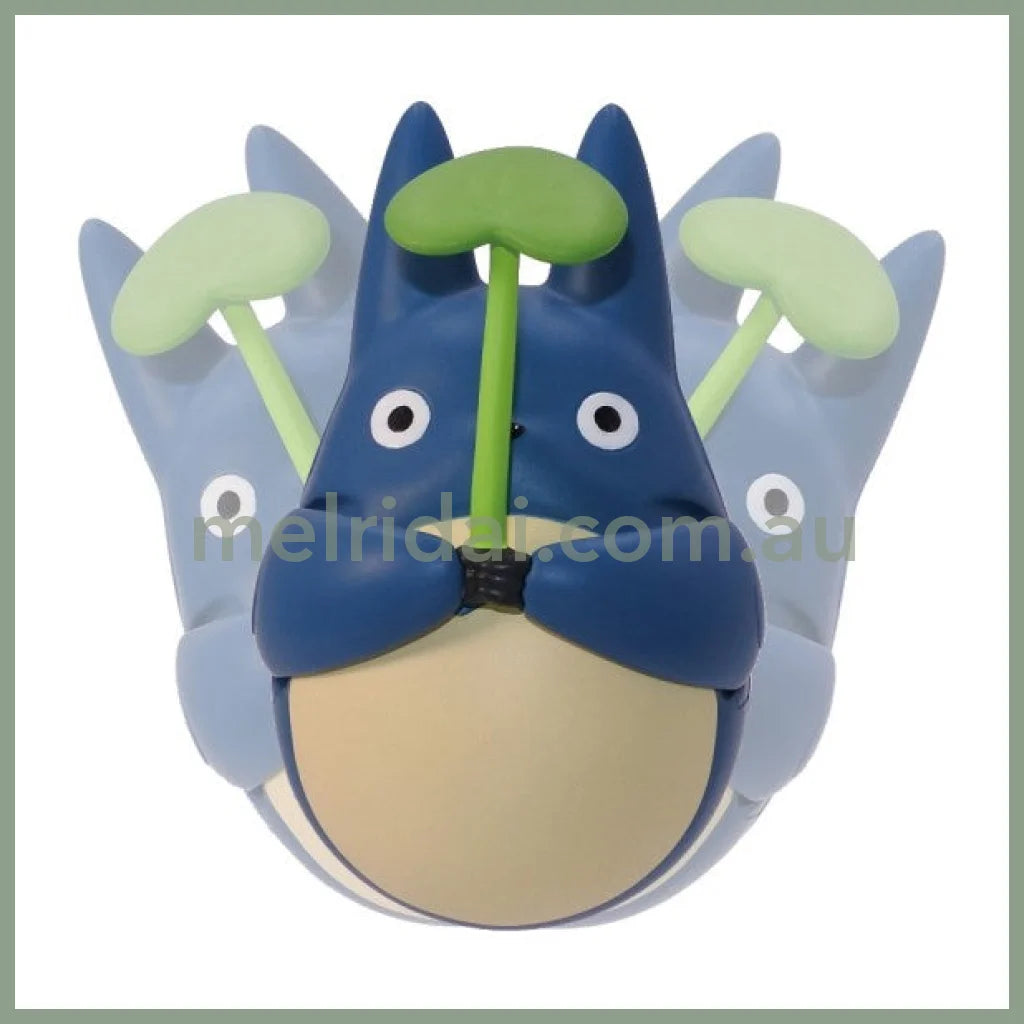 Studio Ghibli | Round Bottomed Figurine Middle Totoro with Leaf! Dondoko Blue Totoro H58 mm (My Neighbor Totoro)