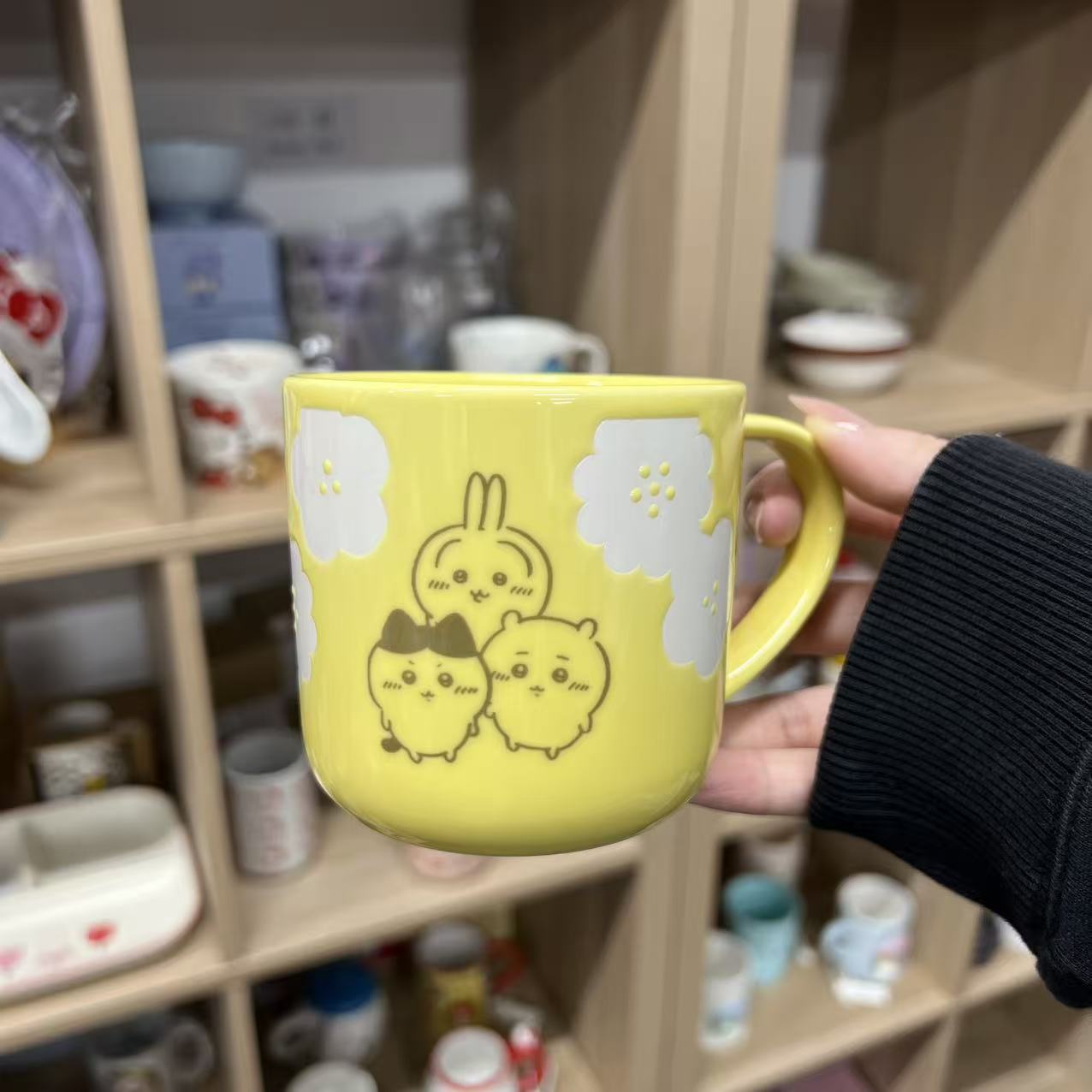 CHIIKAWA | Chiikawa & Hachiware & Usagi Porcelain Mug 85×80mm (Happy Blossom)