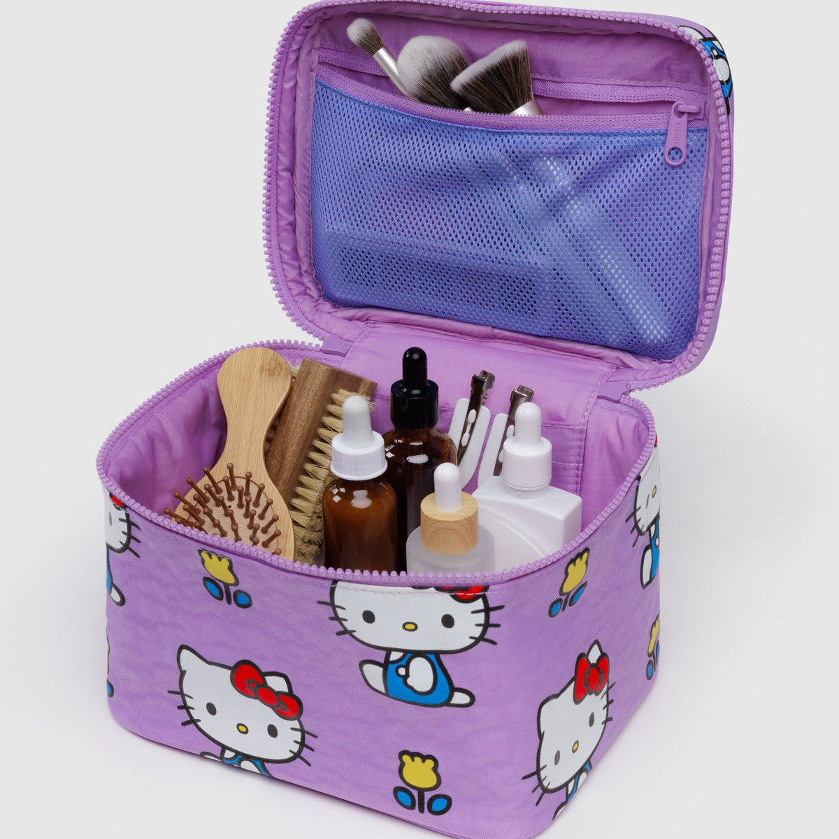 Baggu Large Cosmetic Case (Hello Kitty)