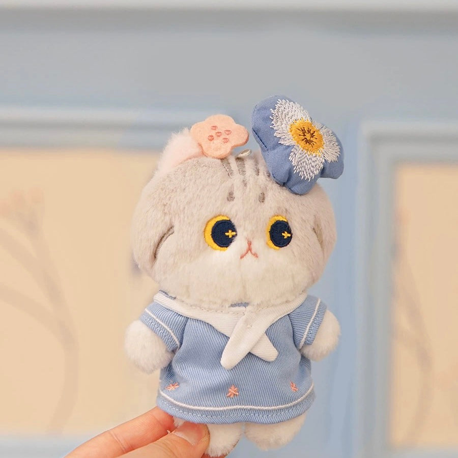 Mewji Mascot Holder Keychain With Gift Box // Bu