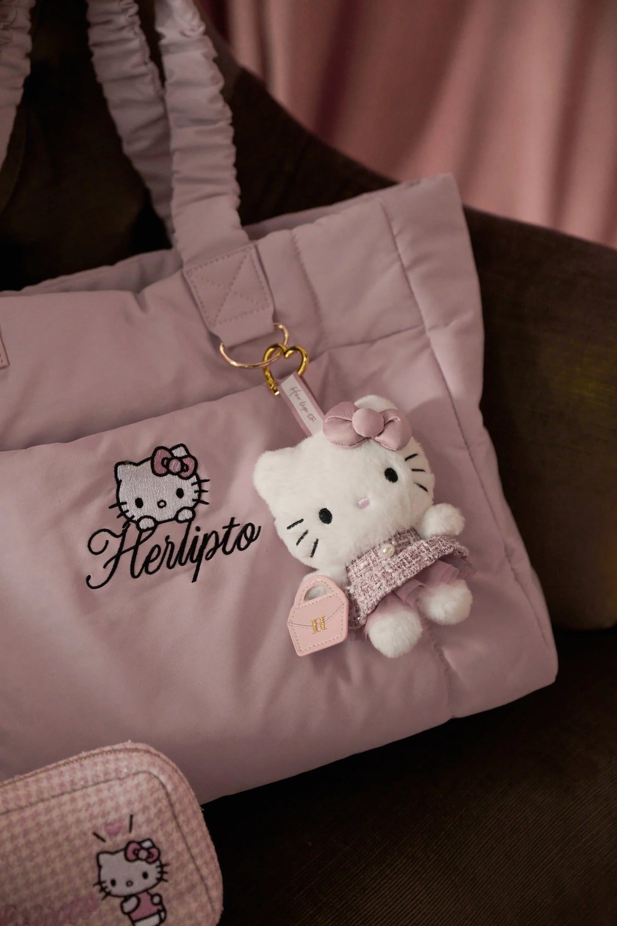 Her lip to X HELLO KITTY | Plush Keychain Bag Charm Mascot Holder