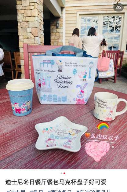Disneywinter Twinkling Town Lunch Bag