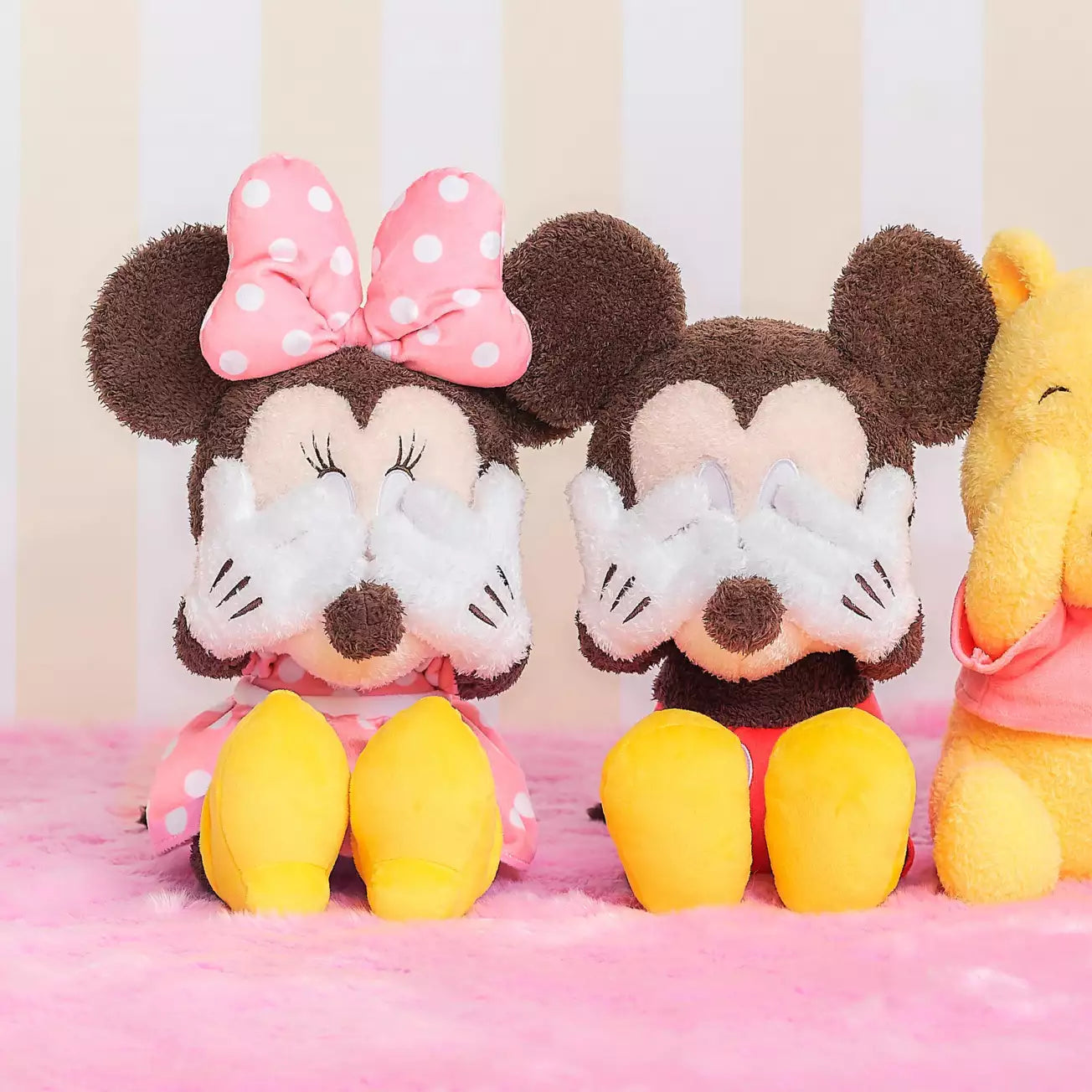 Disney | Fluffy Plush Doll Approx.32Cm (Hide And Seek?) 东京迪士尼 毛绒玩偶/公仔 手手有磁吸 卷毛腮红（躲猫猫/捉迷藏）