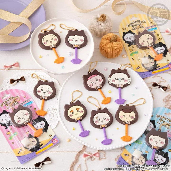 CHIIKAWA | Candy Lollipop Chocolate Charm Keychain with Chewing Gum (Everyone With Black Cat)