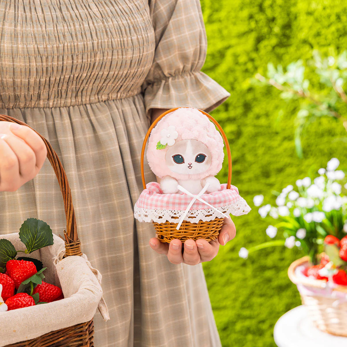MOFUSAND | Plush Toy Plush Doll 130×90×90mm (Mofusand Merci Strawberry Fruit Cat Pink in a Basket)