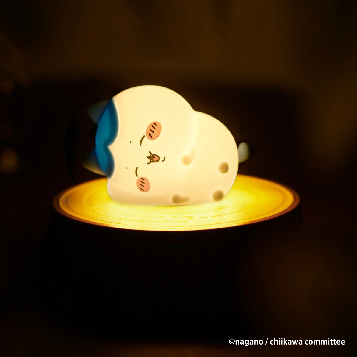 Chiikawa | Desktop Light 吉伊卡哇 小八 无线充电器&发光摆件小夜灯 可用作手机充电器