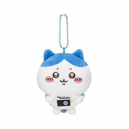 Chiikawa | Mascot Holder Plush Keychain H135×W90×D55Mm 吉伊卡哇 小脚玩偶挂件/包挂/钥匙链（出游系列） Hachiware 八字喵/小八/小蓝