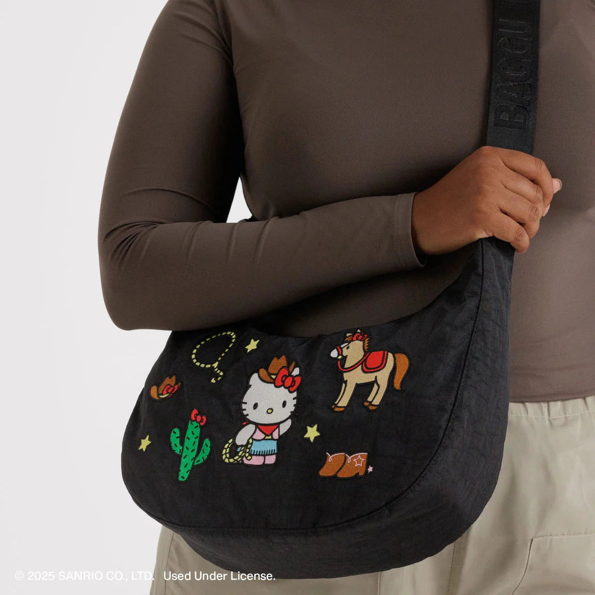 Baggu Medium Nylon Crescent Bag (Embroidered Hello Kitty Western)