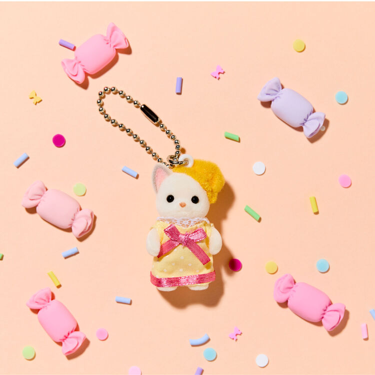 Sylvanian Families | Chihuahua Baby Yellow Dress Key Chain/Keychain/Keyring 85X30X150Mm