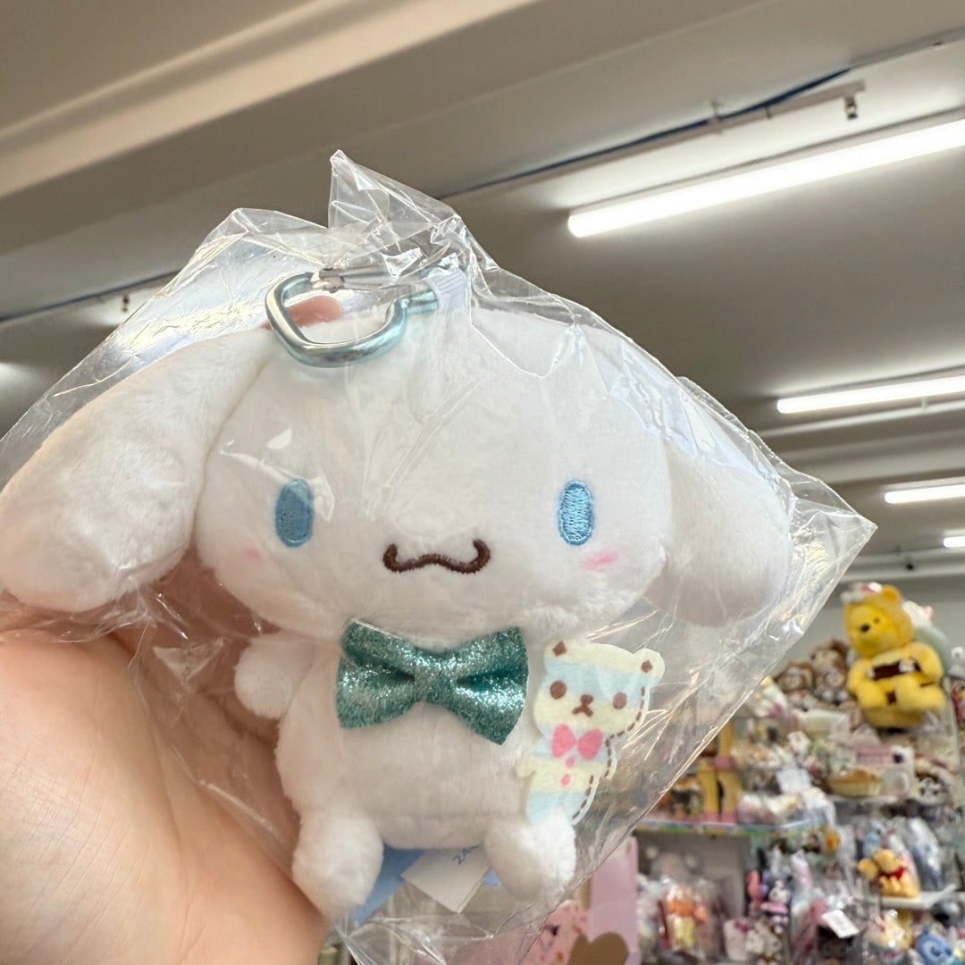 Sanrio | Mascot Keychain Plush Holder With Carabiner (Cinnamoroll)