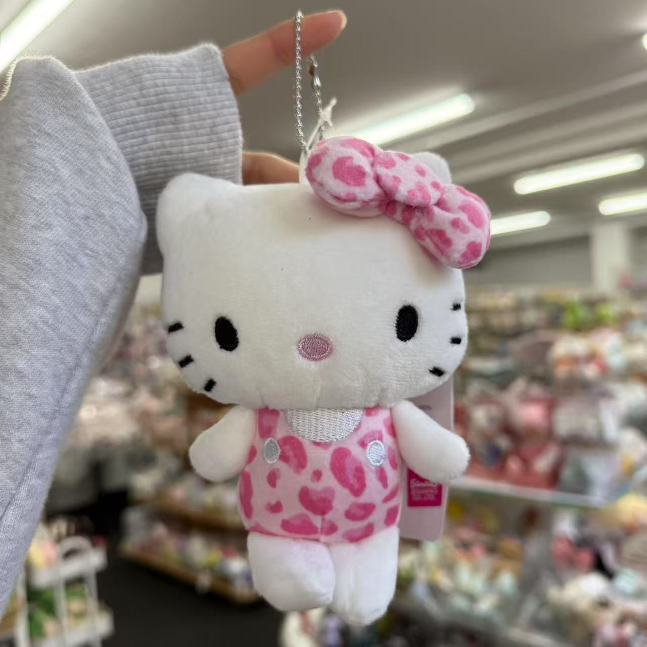 SANRIO x Avail | Hello Kitty 50th Anniversary Mascot Holder Plush Keychain 14 x 12cm (Leopard - Pink)