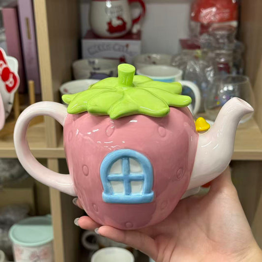 SANRIO | Hello Kitty Strawberry Tea Pot Teapot 203x117x138mm