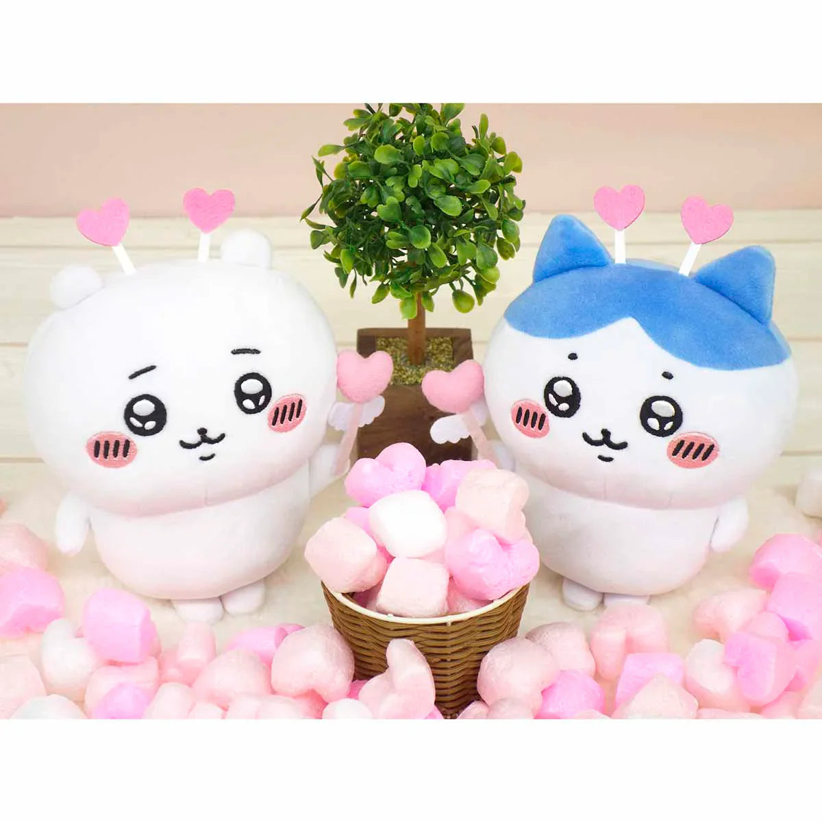 Chiikawa | Petumai Plush Doll H180×W145×D105Mm (Heart) 吉伊卡哇 小八 吉伊公仔/小玩偶（爱心棒）