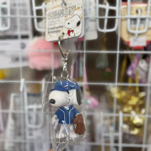 PEANUTS | Snoopy KeyChain 6.0cm x 3.3cm x 4.2cm (Baseball)