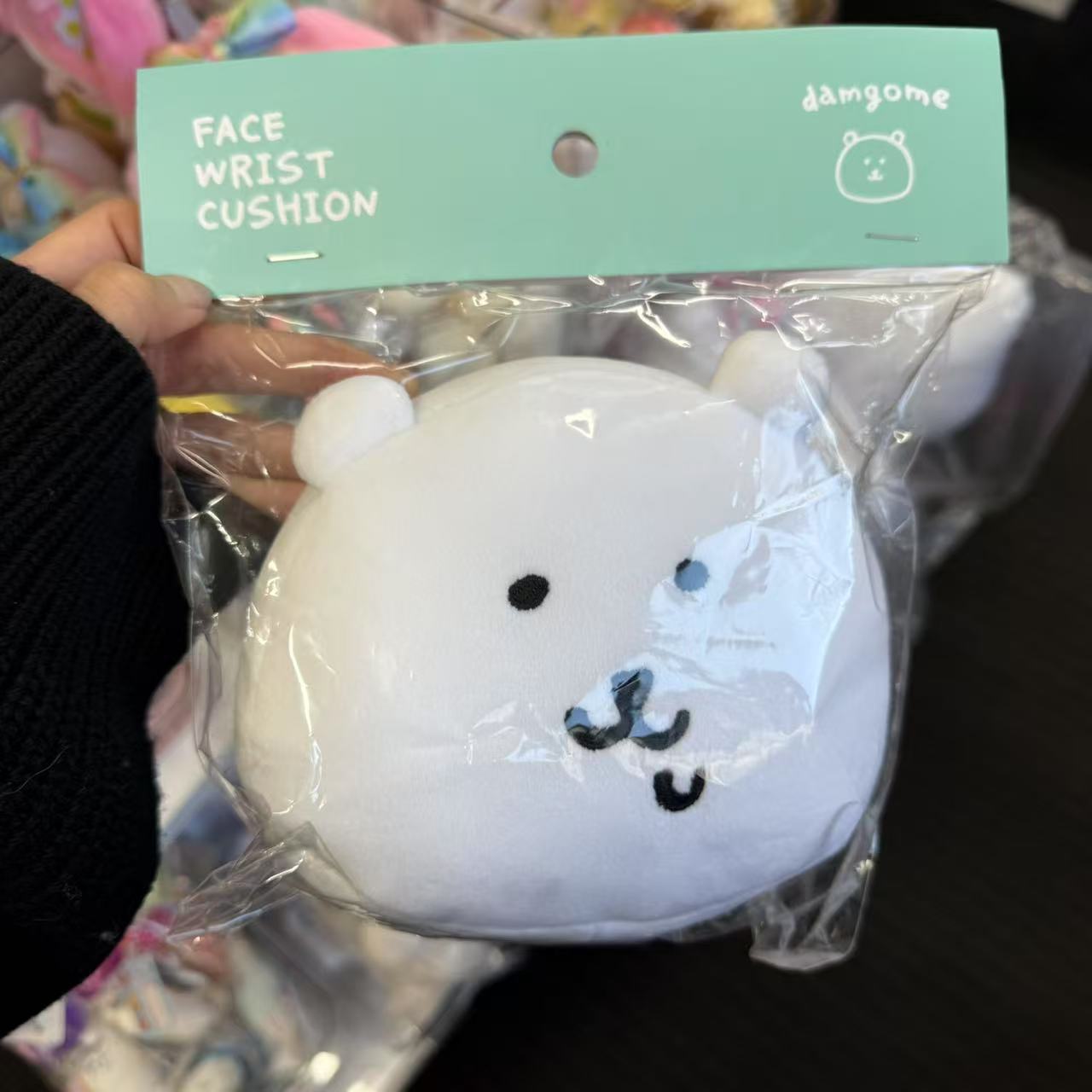 NAGANO | Face Wrist Cushion