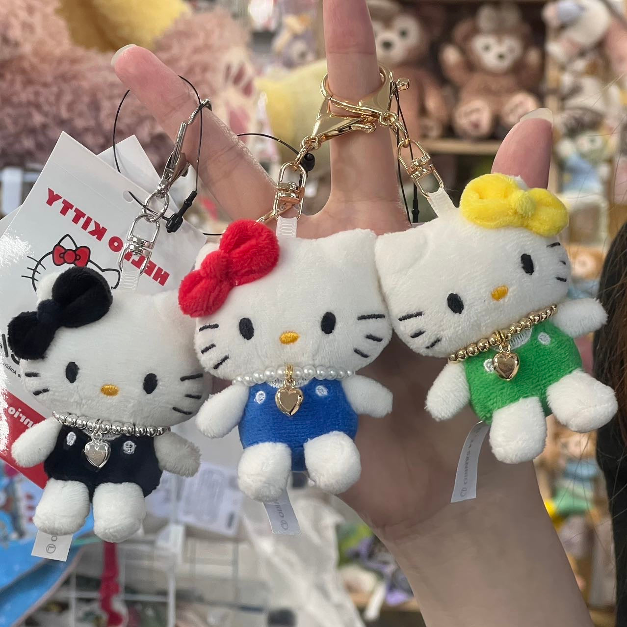 【售完无补】Sanrio | Hello Kitty Mascot Holder 凯蒂猫 联名款 50周年限定 玩偶钥匙链/包挂/珍珠挂件