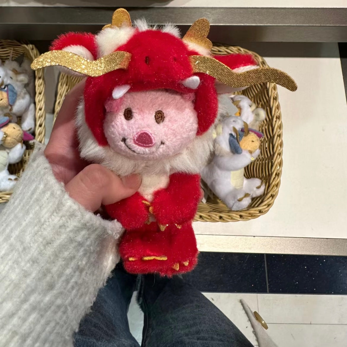 Disney | Tokyodisneystore Eto Pooh 2024 Plush Keychain Approx.17Cm Winnie The Pooh // / Piglet - Red