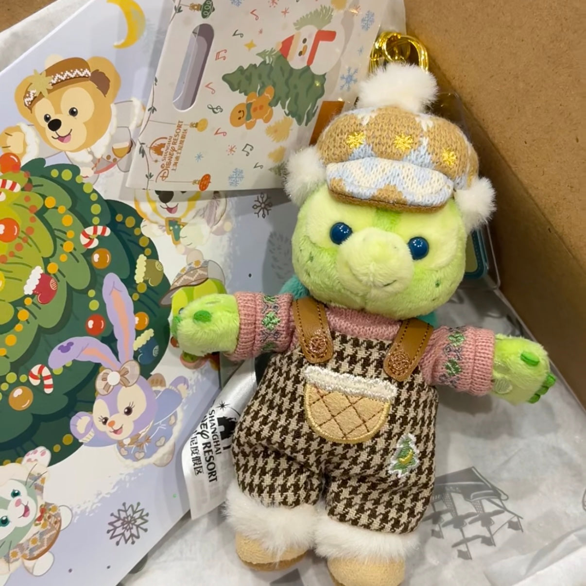 DISNEY | SHANG HAI DisneyLand OluMel Mascot Holder Plush Keychain (Duffy and Friends Winter Collection)