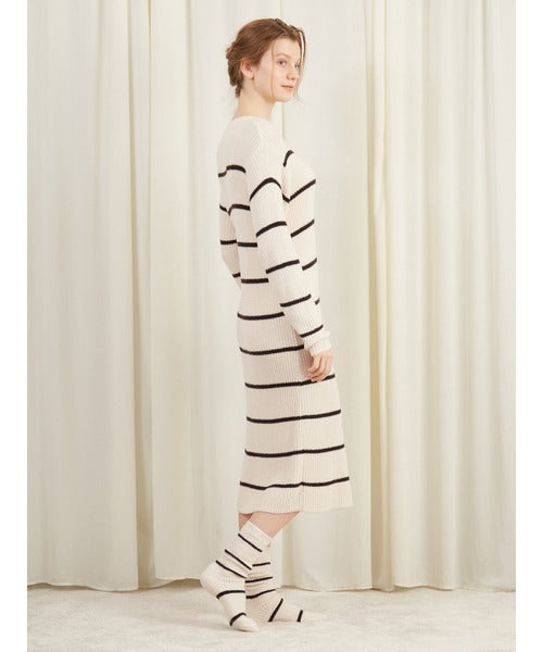 Gelato Pique | Temperature-Controlling Smoothie Casual One-Piece With Socks Set