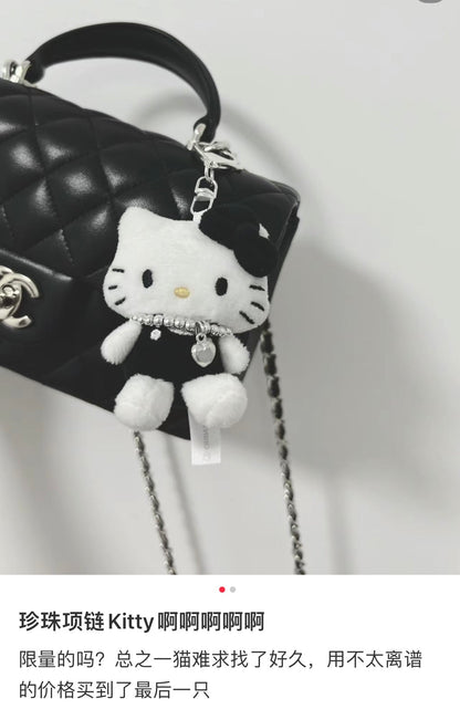 【售完无补】Sanrio | Hello Kitty Mascot Holder 凯蒂猫 联名款 50周年限定 玩偶钥匙链/包挂/珍珠挂件