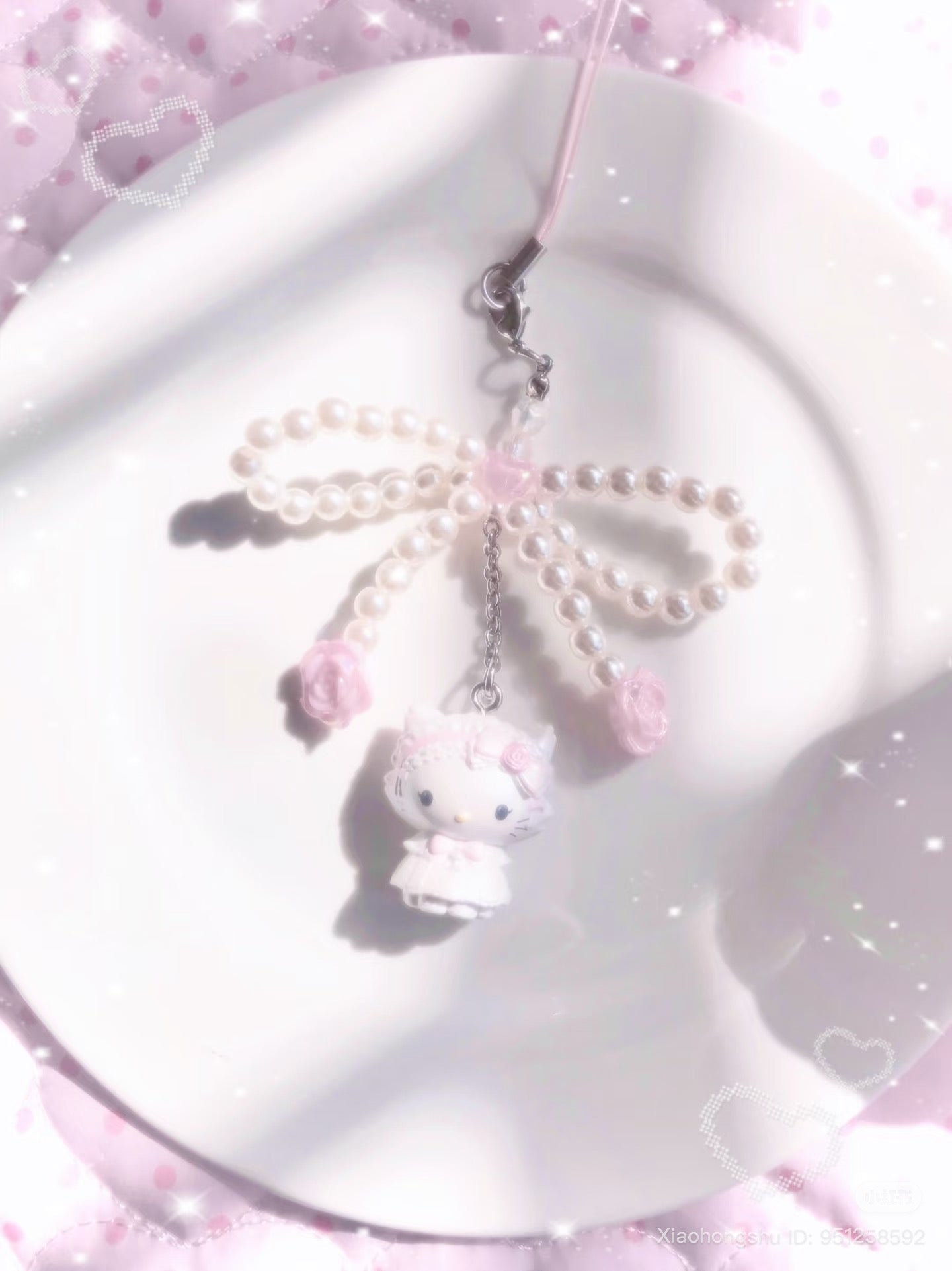SANRIO | Secret Strap Keychain Blind Box 80×5×50mm (White Frill Design)