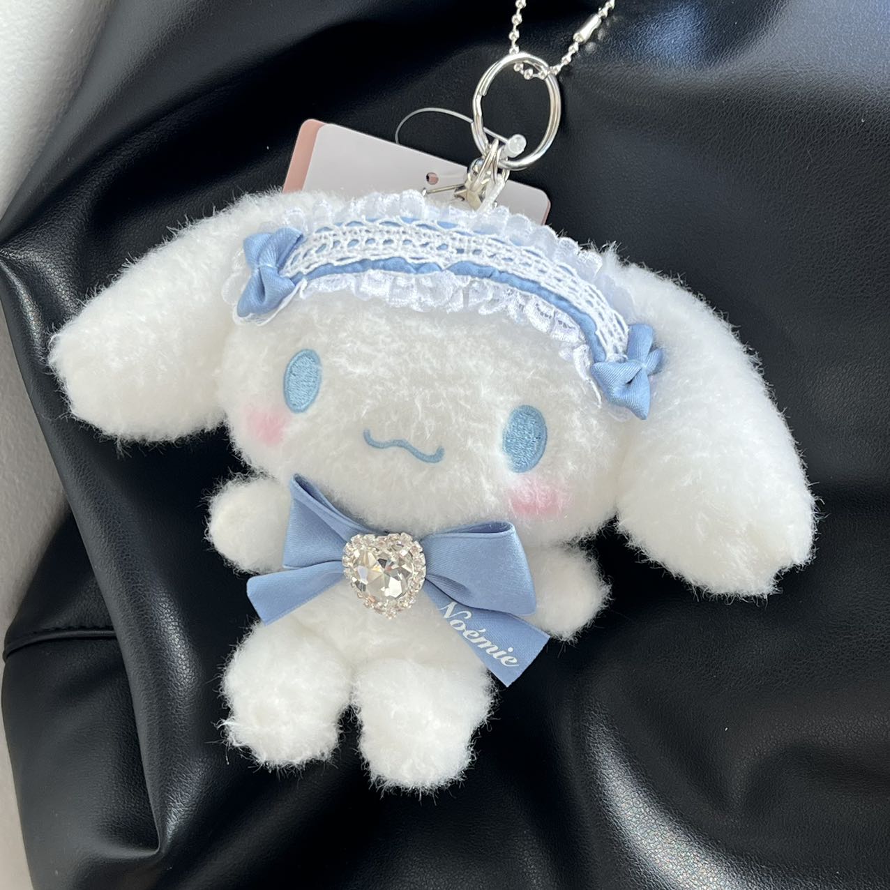 Sanrio X Noemie | Cinnamoroll Mascot Holder 12.5Cm 日本三丽鸥 联名款 限定玉桂狗 毛绒挂件/包挂/爱心扣