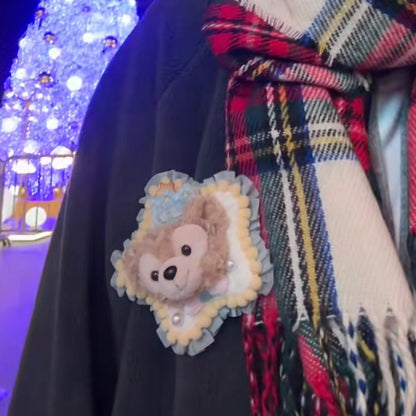 DISNEY | SHANG HAI DisneyLand Duffy Badge with Mascot (Duffy and Friends)