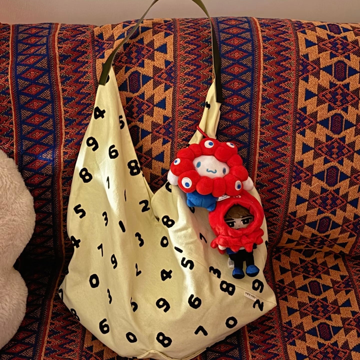 SANRIO | Cinnamoroll Plush Keychain With Carabiner 120×120×70 mm (EXPO2025 Myaku-Myaku)