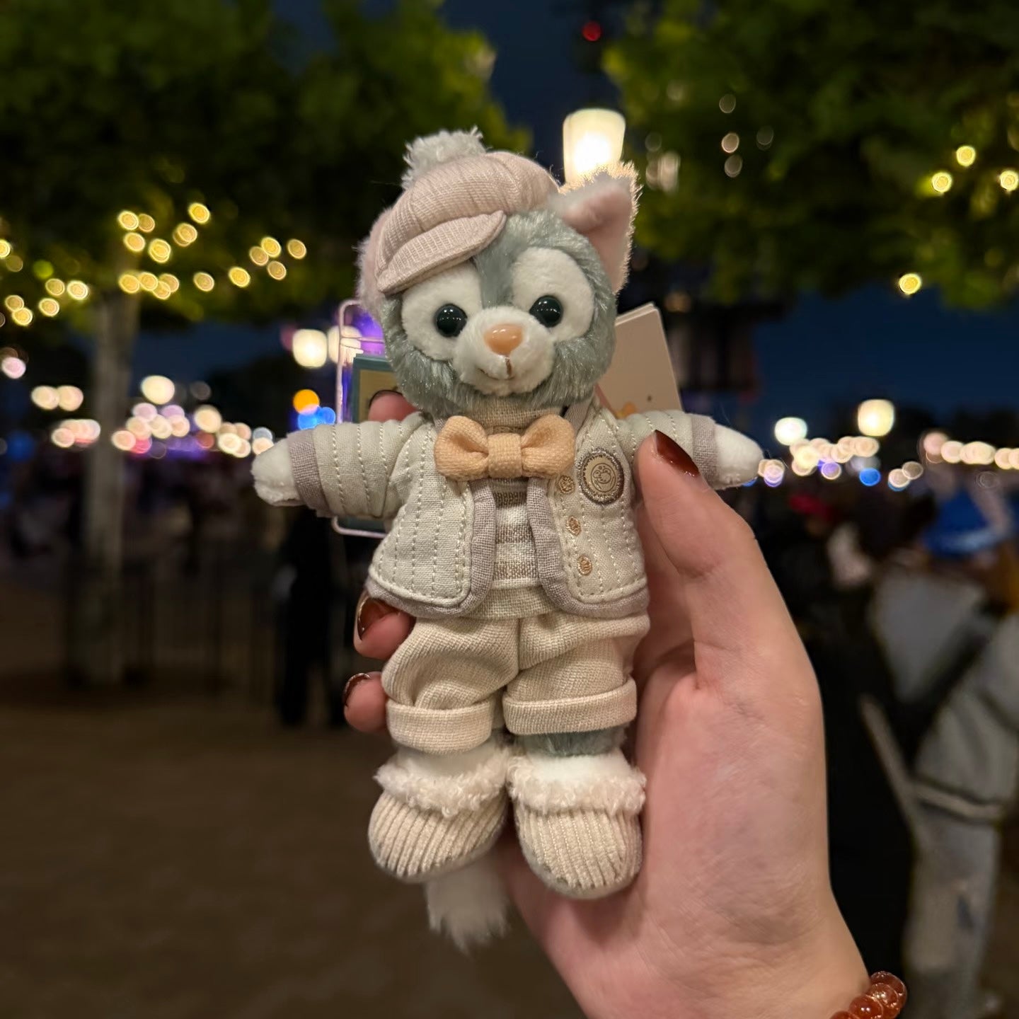 DISNEY | SHANG HAI DisneyLand Gelatoni Mascot Holder Bag Charm Keychain (Duffy and Friends Little Companions)