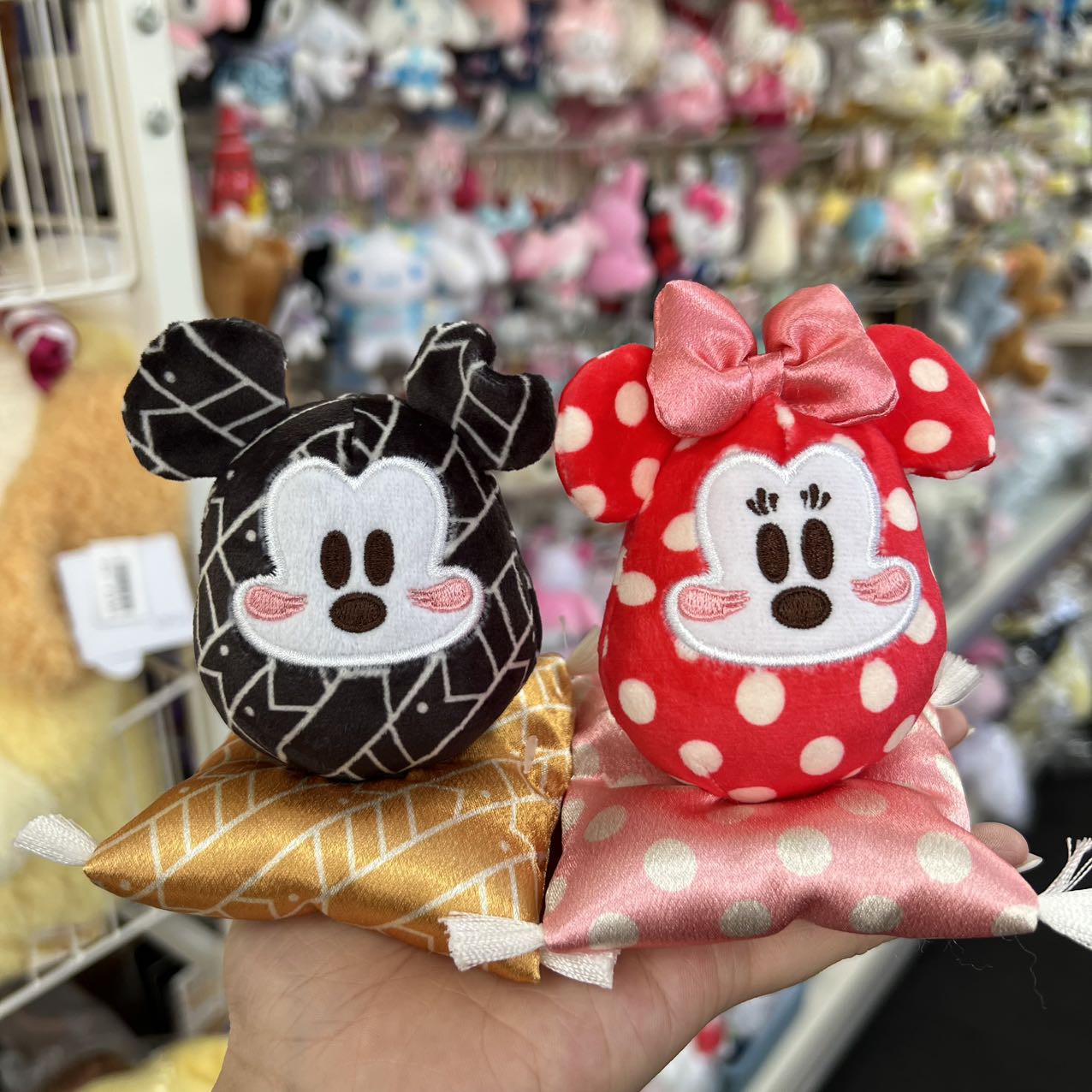 Disney | Tokyodisneystore Mickey & Minnie Mouse Plush Doll H9.5×W9×D9Cm (New Year 2025 - Daruma)