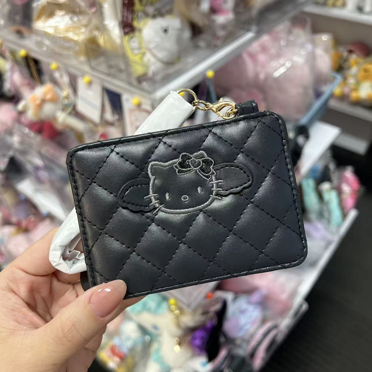 SANRIO | Hello Kitty Quilted Pass Case 105×150×40mm (Black Angel)