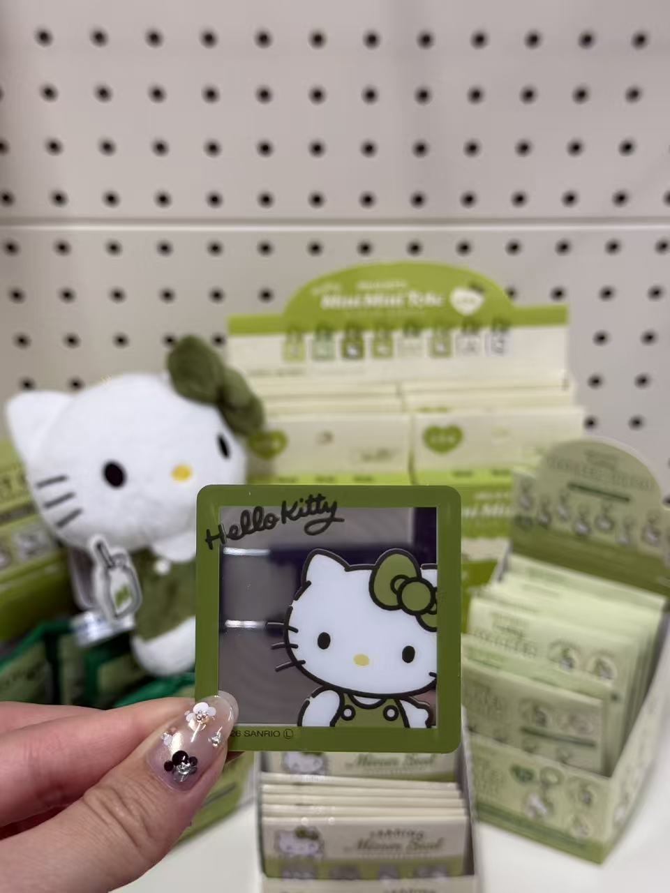 SANRIO | Matcha Hello Kitty Pop-up Store Secret Mirror Seal Blind Box (Shipped Randomly)