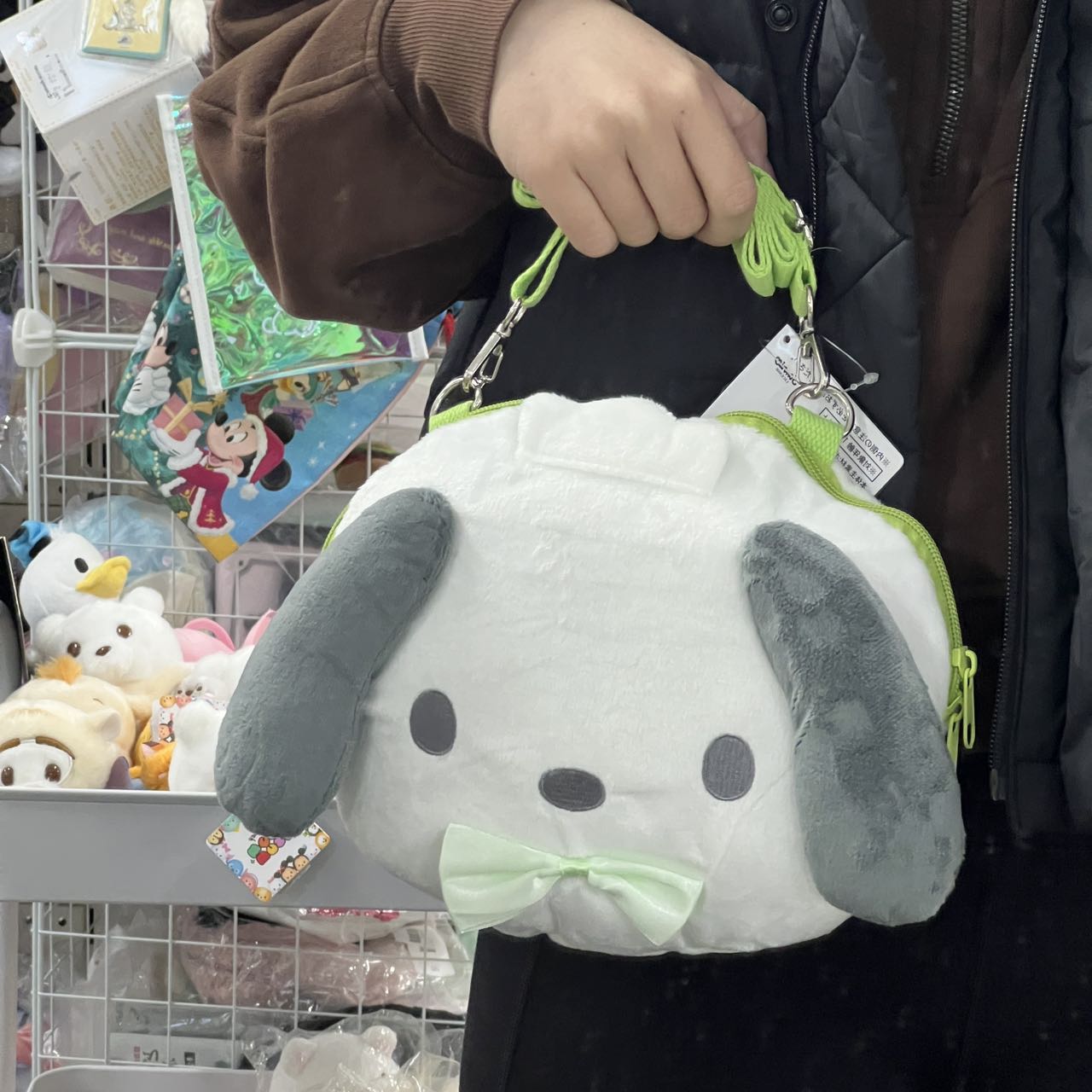 Sanrio | Face Plush Pochette Shoulder Bag 21*6*16Cm Approx. 日本三丽鸥 大脸斜挎包/超大容量 可放手机/钱包等 帕恰狗Pochacco