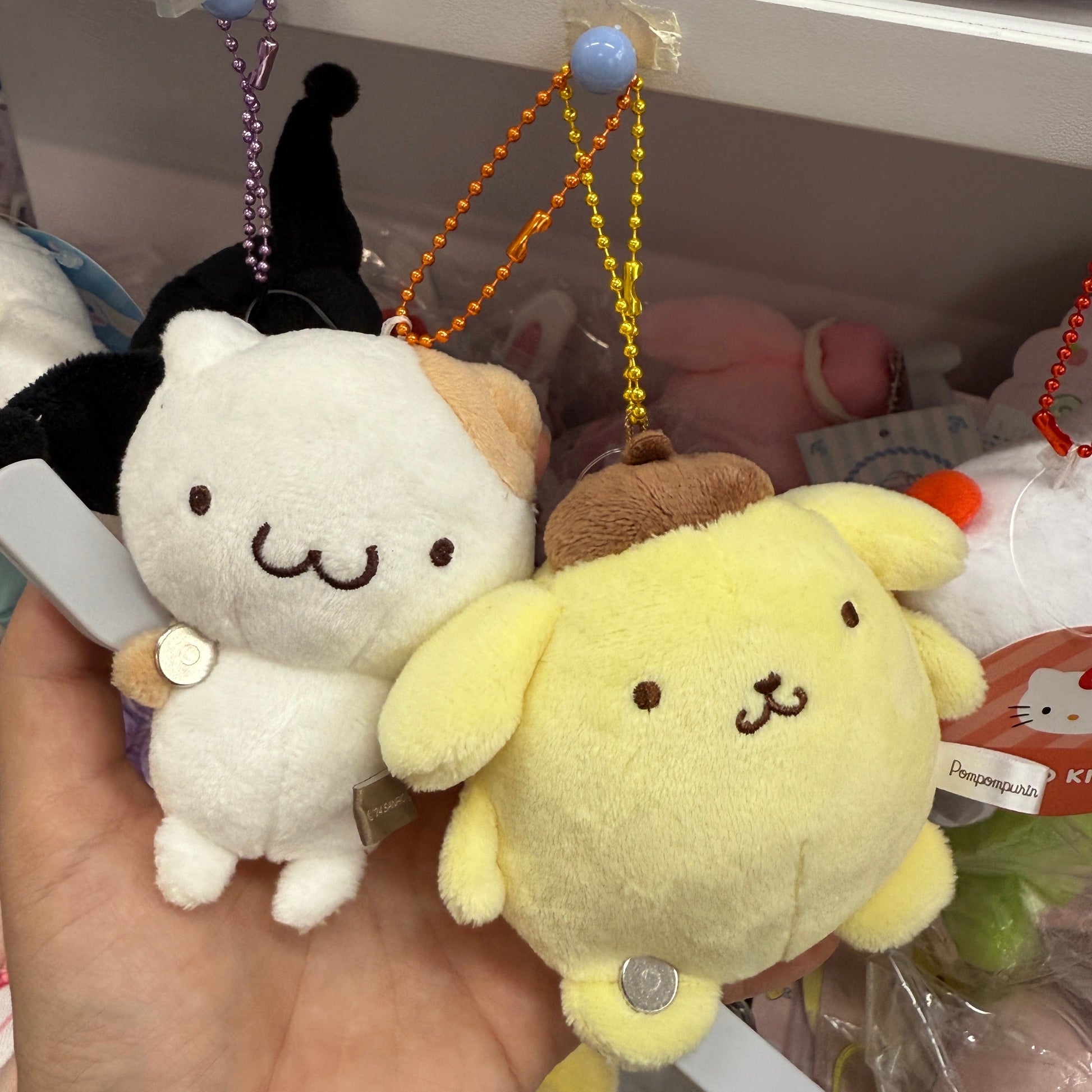 SANRIO | Pompompurin Pom Pom Purin Muffin Plush Mascot Holder Plush Keychain Bag Charm H12 x W8 x D5cm