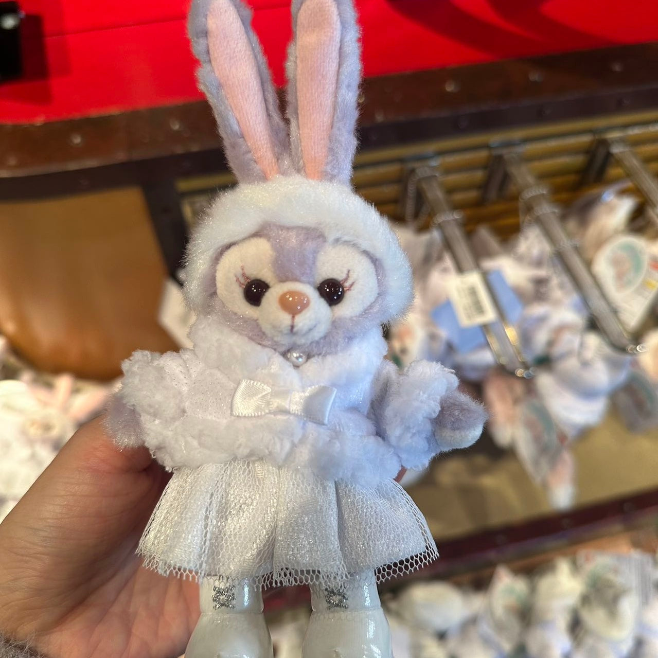 Disney | White Wintertime Wonders //