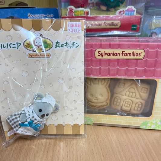Sylvanian Families | Forest Kitchen Baby Koala Chef
